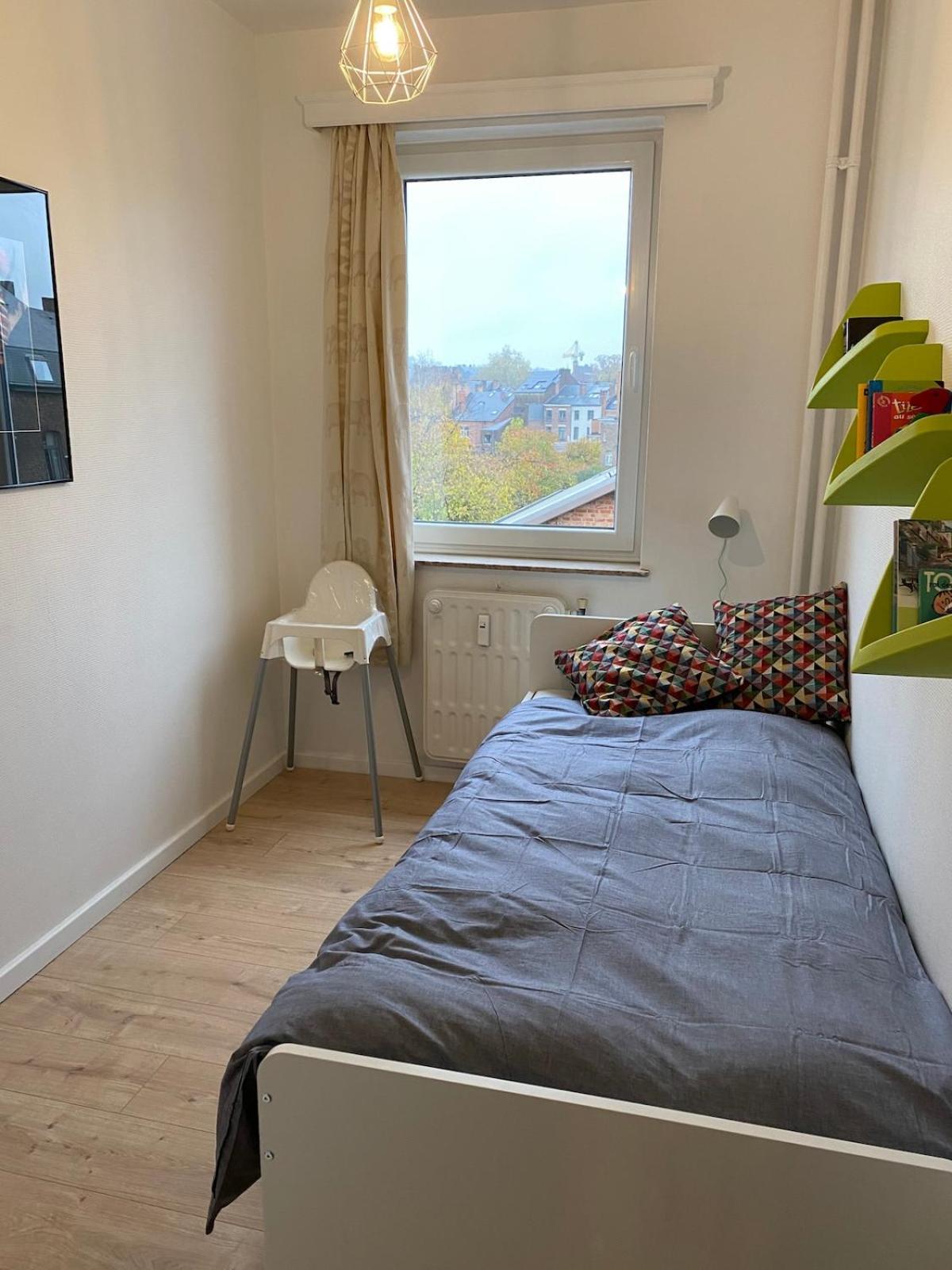 Appartement lumineux, idéalement situé - Enfants bienvenus Namur Exterior foto