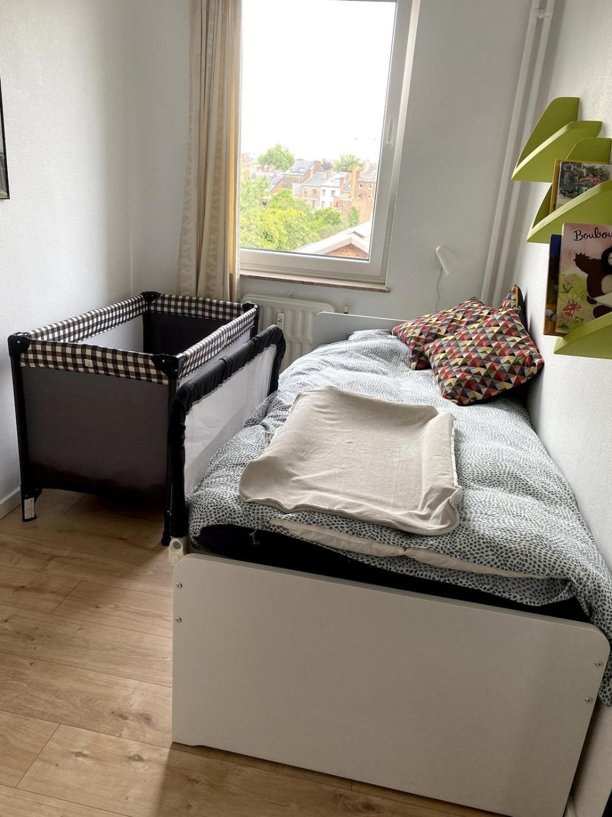 Appartement lumineux, idéalement situé - Enfants bienvenus Namur Exterior foto